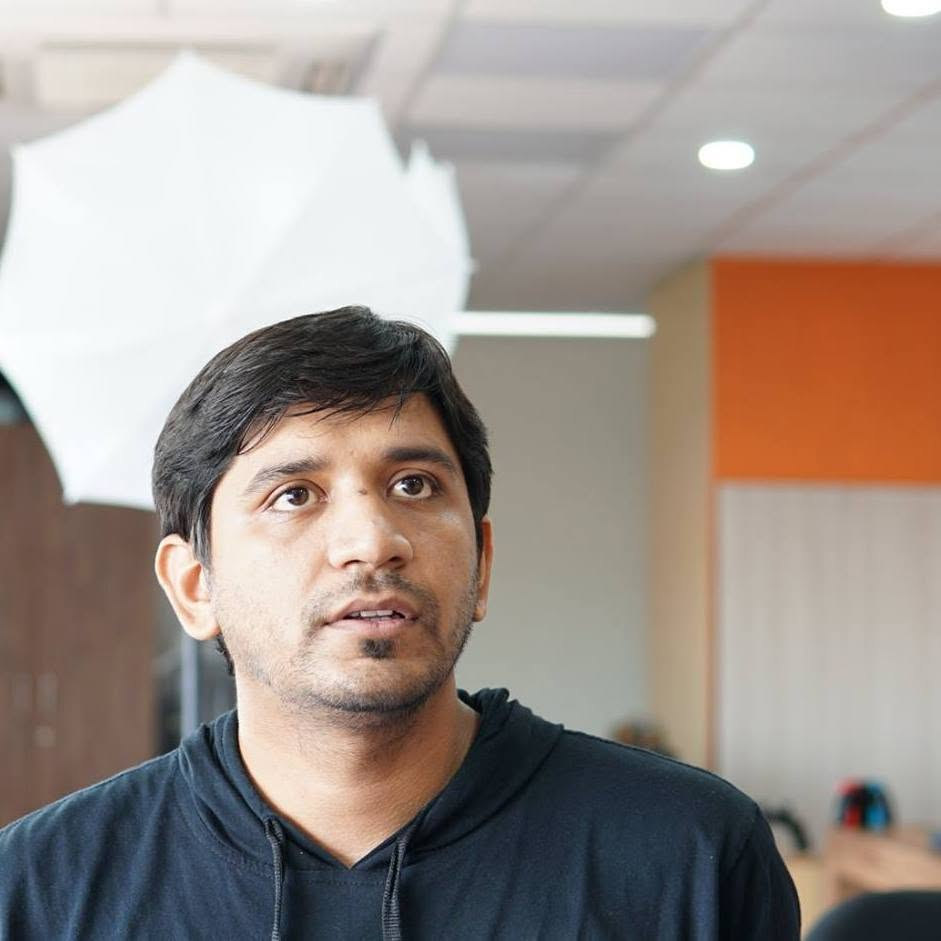 Chetan during a technology studio shoot